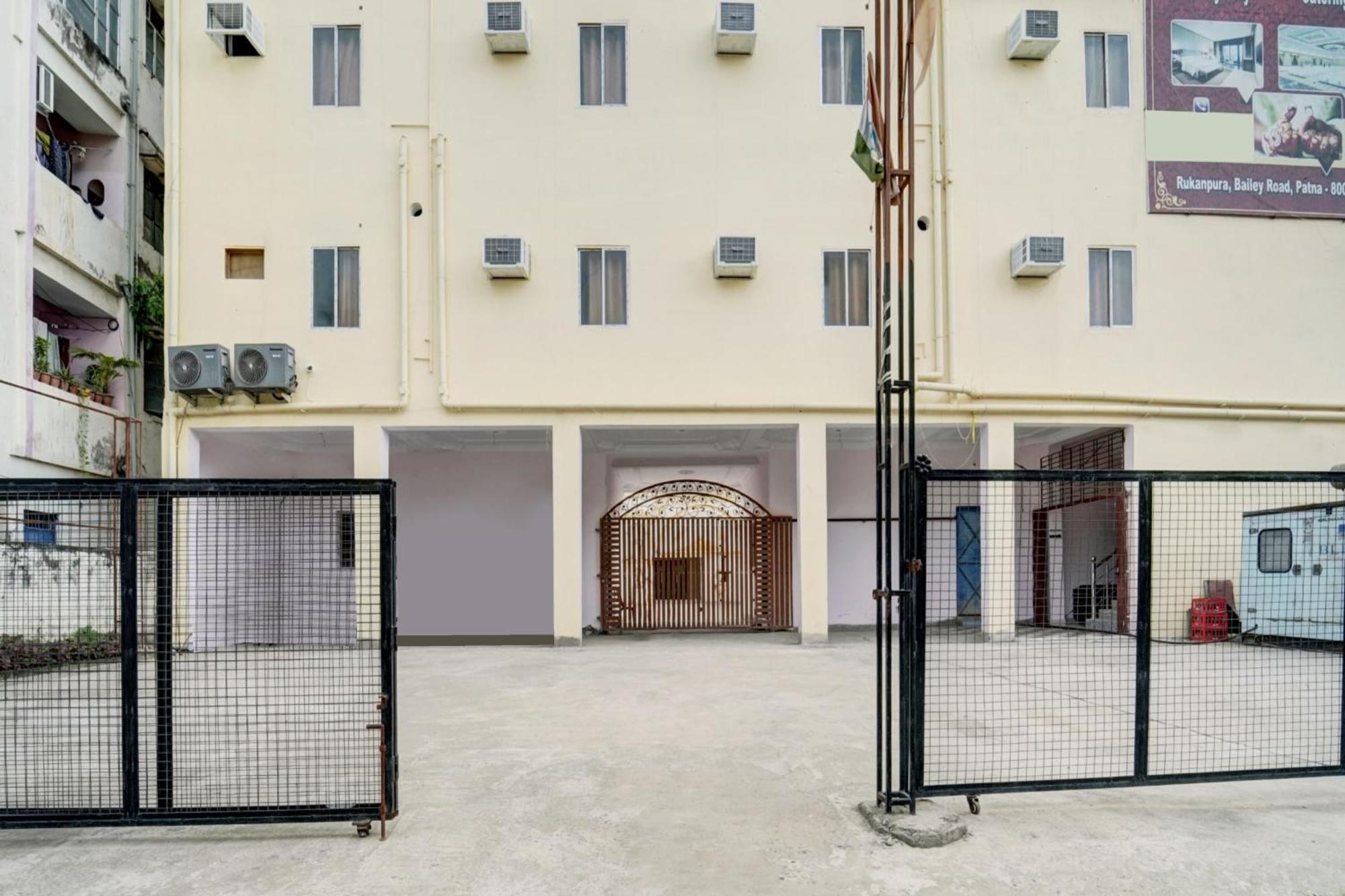 Super Oyo Hotel O Shahi Mahal Patna  Dış mekan fotoğraf